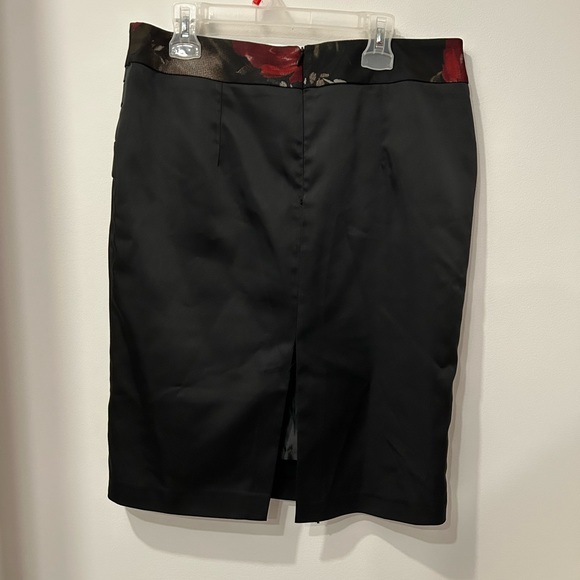 Floral Skirt - Picture 2 of 5